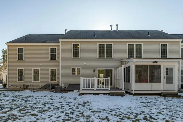 $360,000 | 304 River Grant Drive, Hopkinton, NH 03229