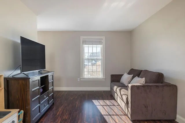 $360,000 | 304 River Grant Drive, Hopkinton, NH 03229