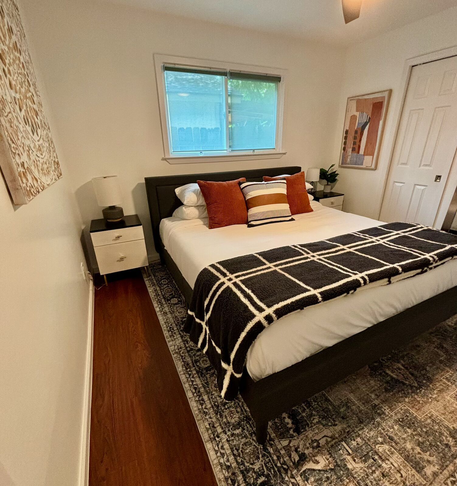 2412 Thornton Road, Unit B Austin, TX 78704 - Photo 20 of 31 Gallery Image 20
