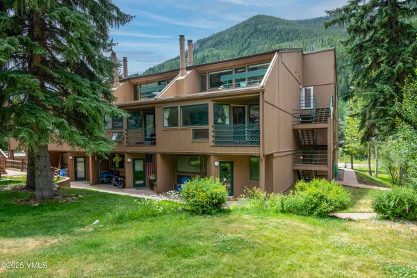 $637,500 | 3931 Big Horn Road, Unit 5M, Vail, CO 81657