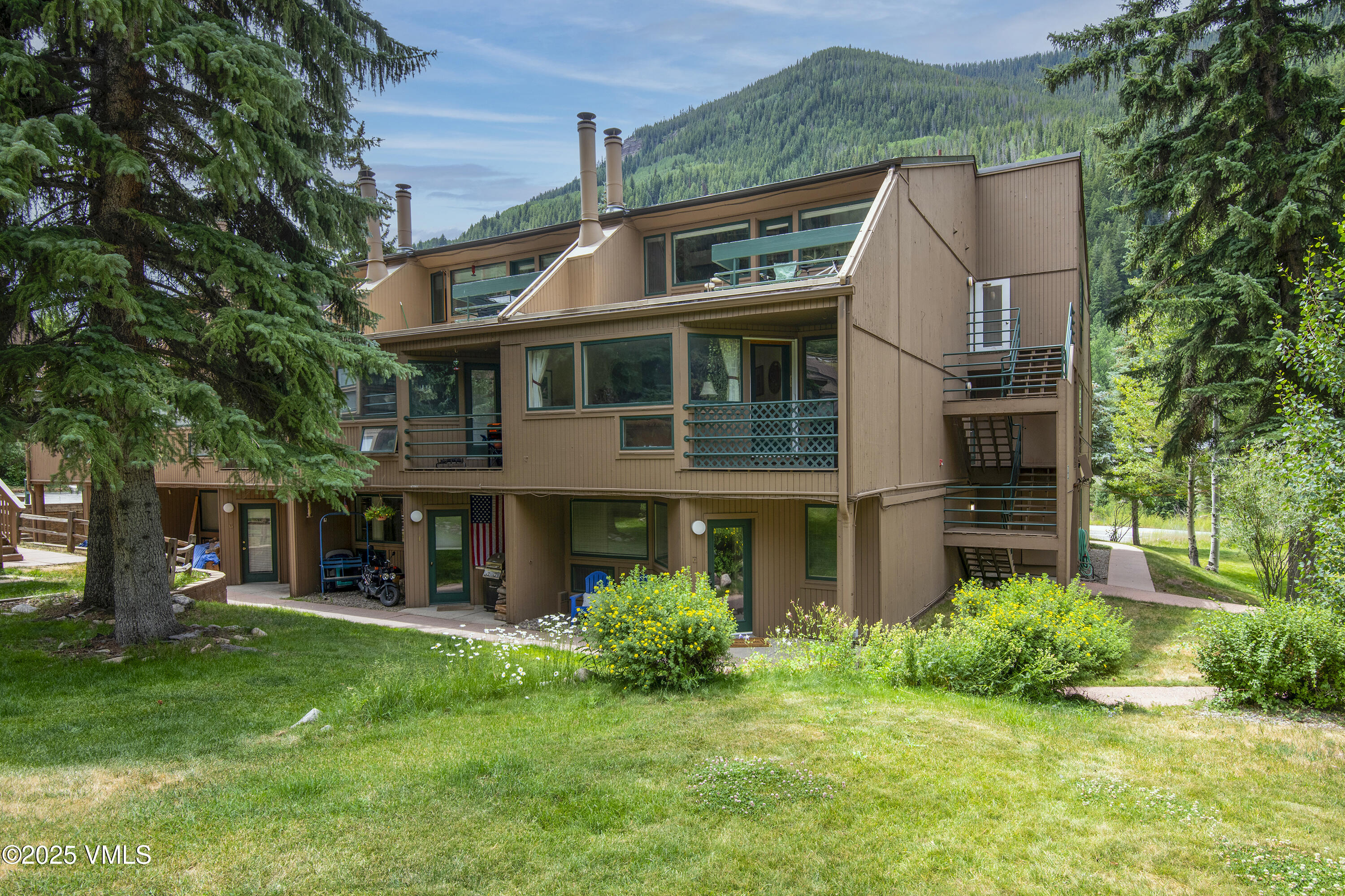 3931 Big Horn Road, Unit 5M Vail, CO 81657 - Photo 1 of 44 3931-Bighorn-5M_01
