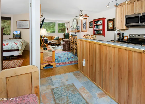 $637,500 | 3931 Big Horn Road, Unit 5M, Vail, CO 81657