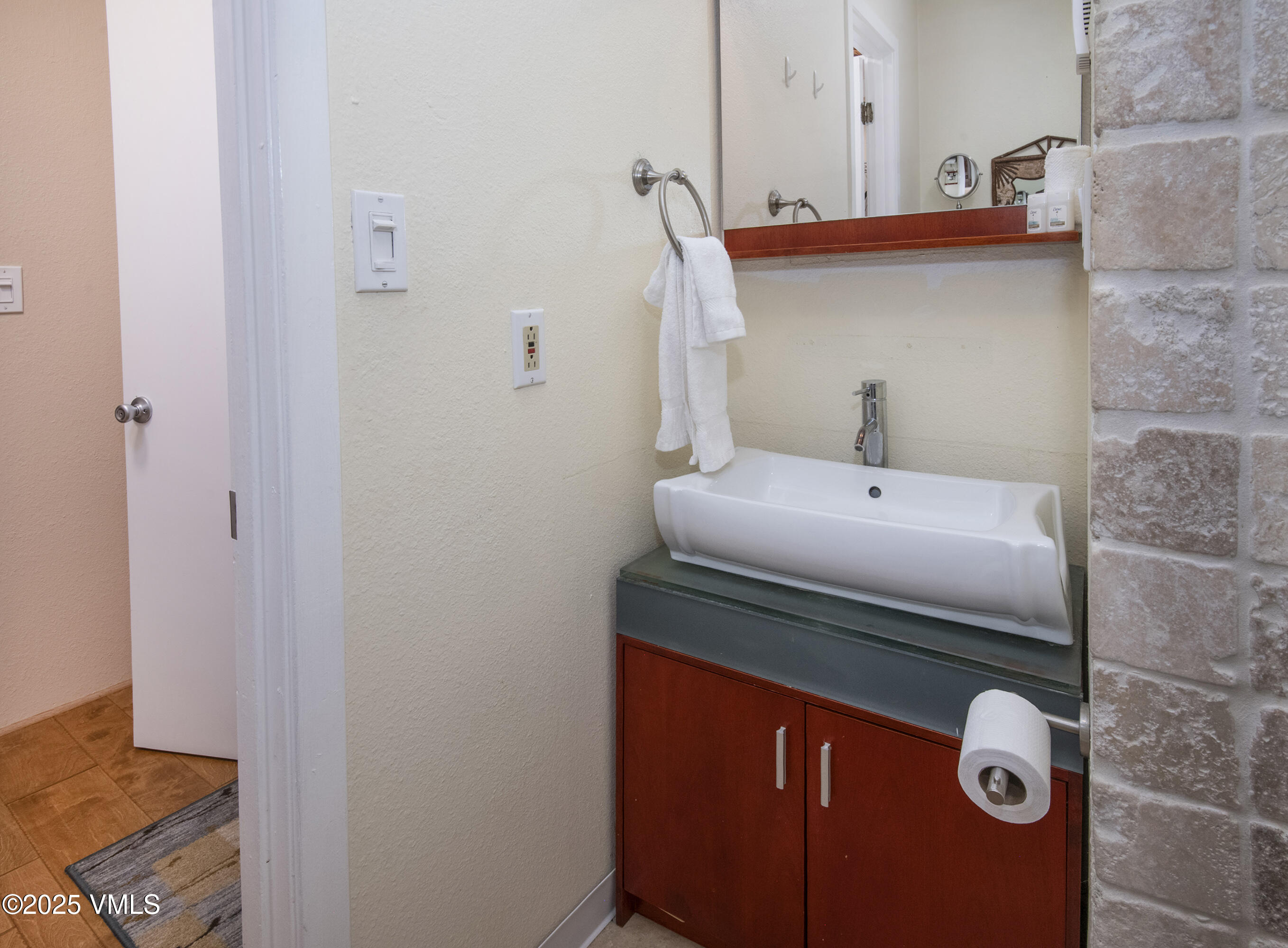 3931 Big Horn Road, Unit 5M Vail, CO 81657 - Photo 21 of 44 3931-Bighorn-5M_21