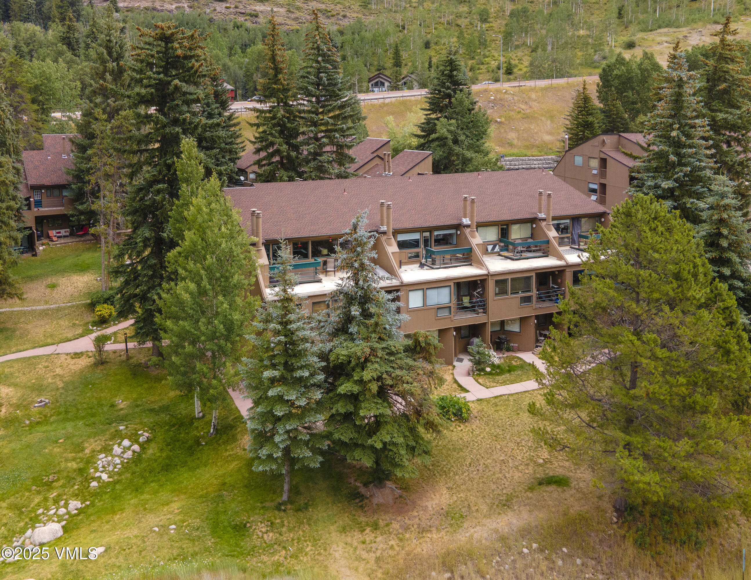 3931 Big Horn Road, Unit 5M Vail, CO 81657 - Photo 38 of 44 3931-Bighorn-5M_38