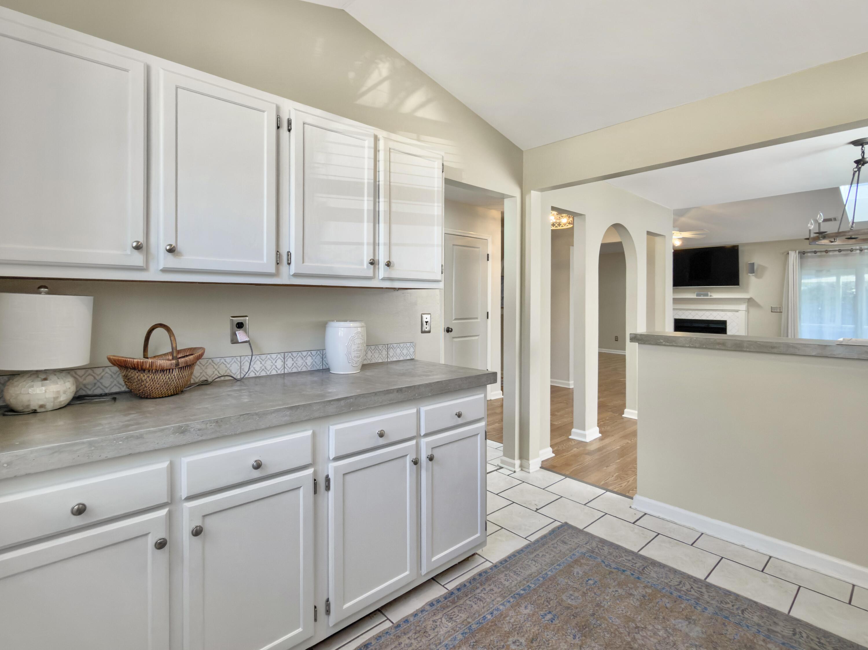 1246 Llewellyn Road Mount Pleasant, SC 29464 - Photo 18 of 52 Kitchen
