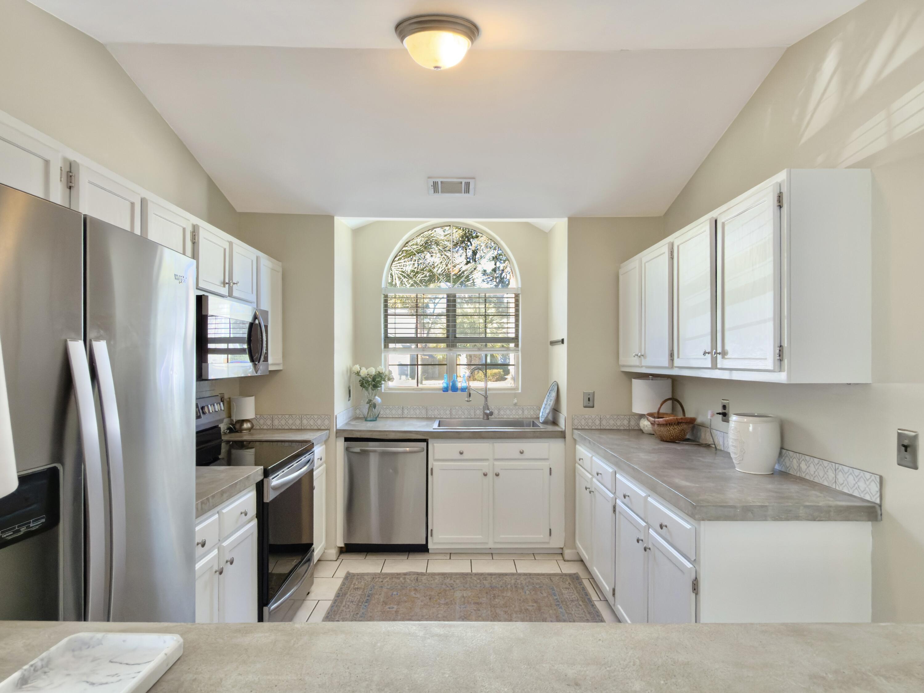 1246 Llewellyn Road Mount Pleasant, SC 29464 - Photo 19 of 52 Kitchen
