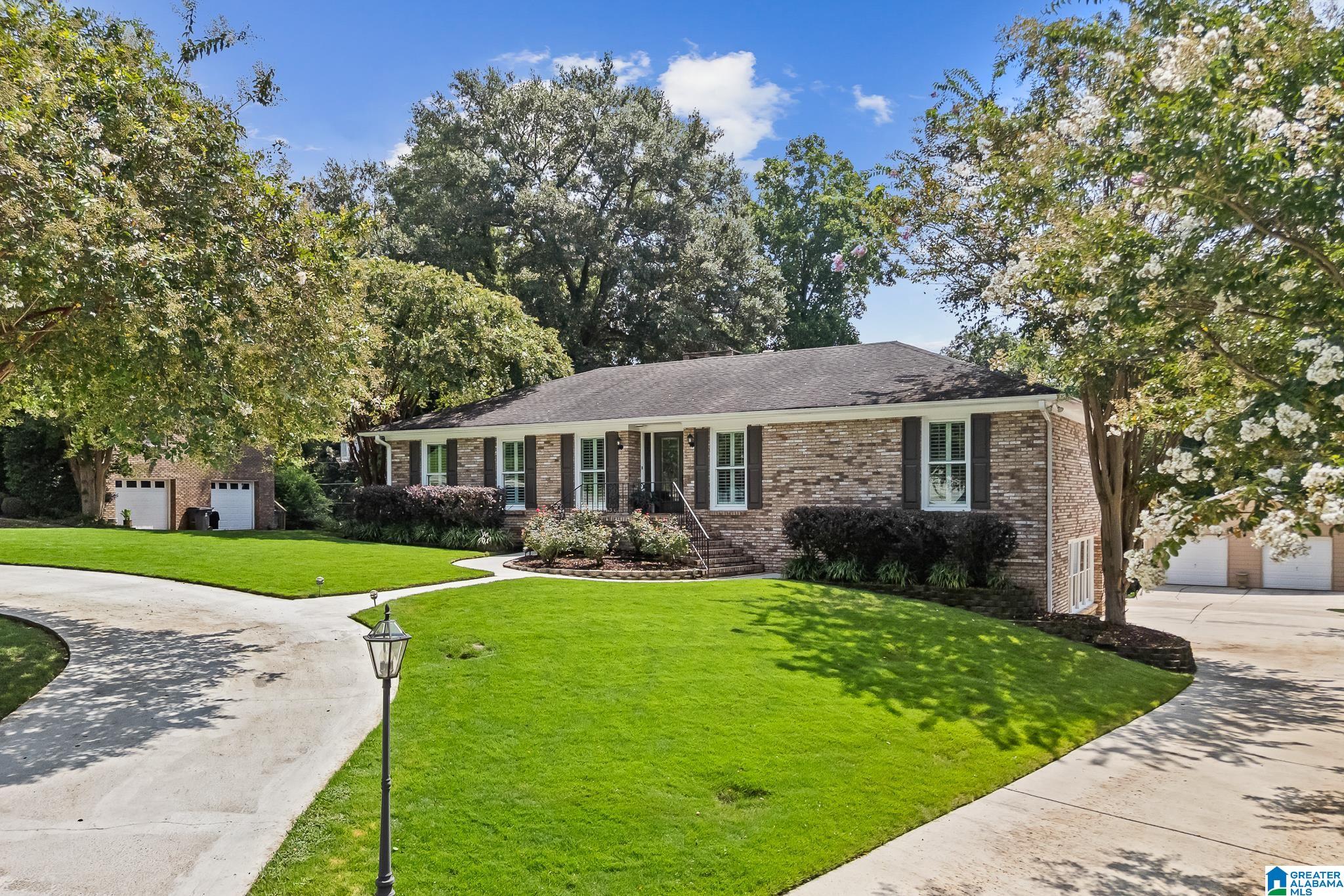 1417 Round Hl Road Vestavia Hills, AL 35216 - Photo 28 of 70 Gallery Image 28