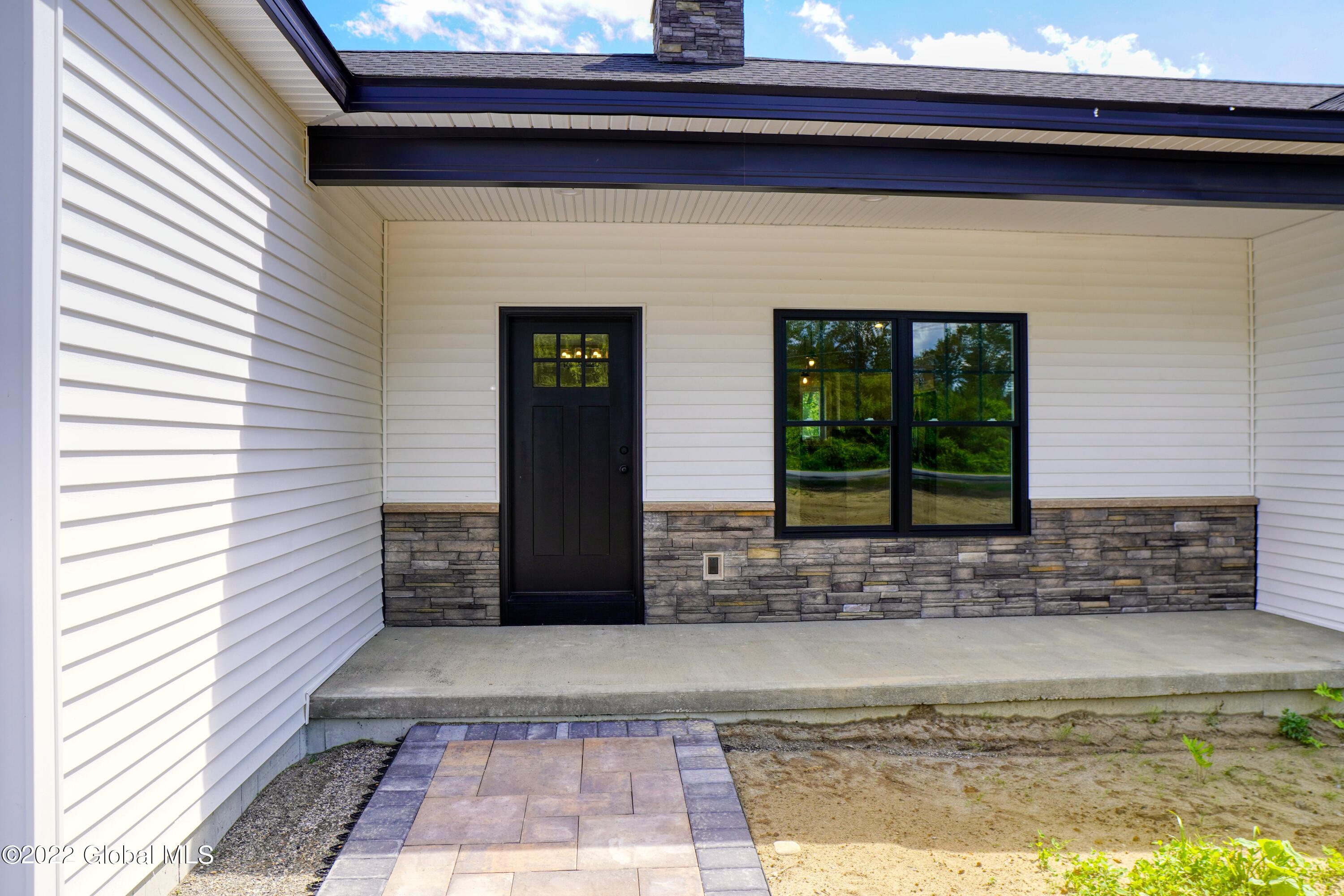 78 Casey Road Hudson Falls, NY 12839 - Photo 6 of 35 DSC03102_26