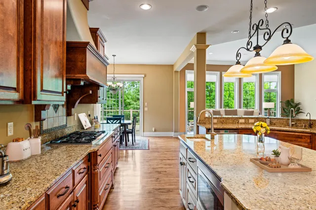 $1,150,000 | 4690 Bradon Trail, Brookfield, WI 53045