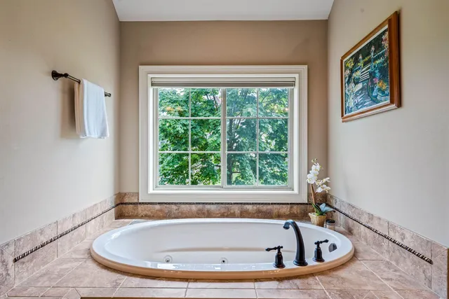 $1,150,000 | 4690 Bradon Trail, Brookfield, WI 53045