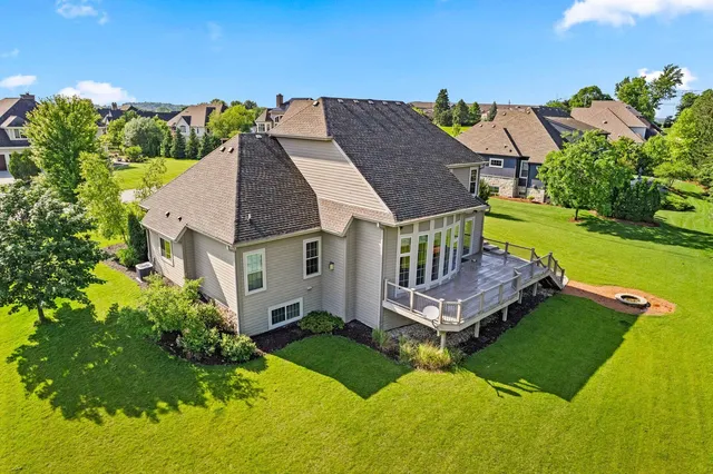 $1,150,000 | 4690 Bradon Trail, Brookfield, WI 53045