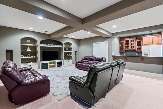 $1,150,000 | 4690 Bradon Trail, Brookfield, WI 53045