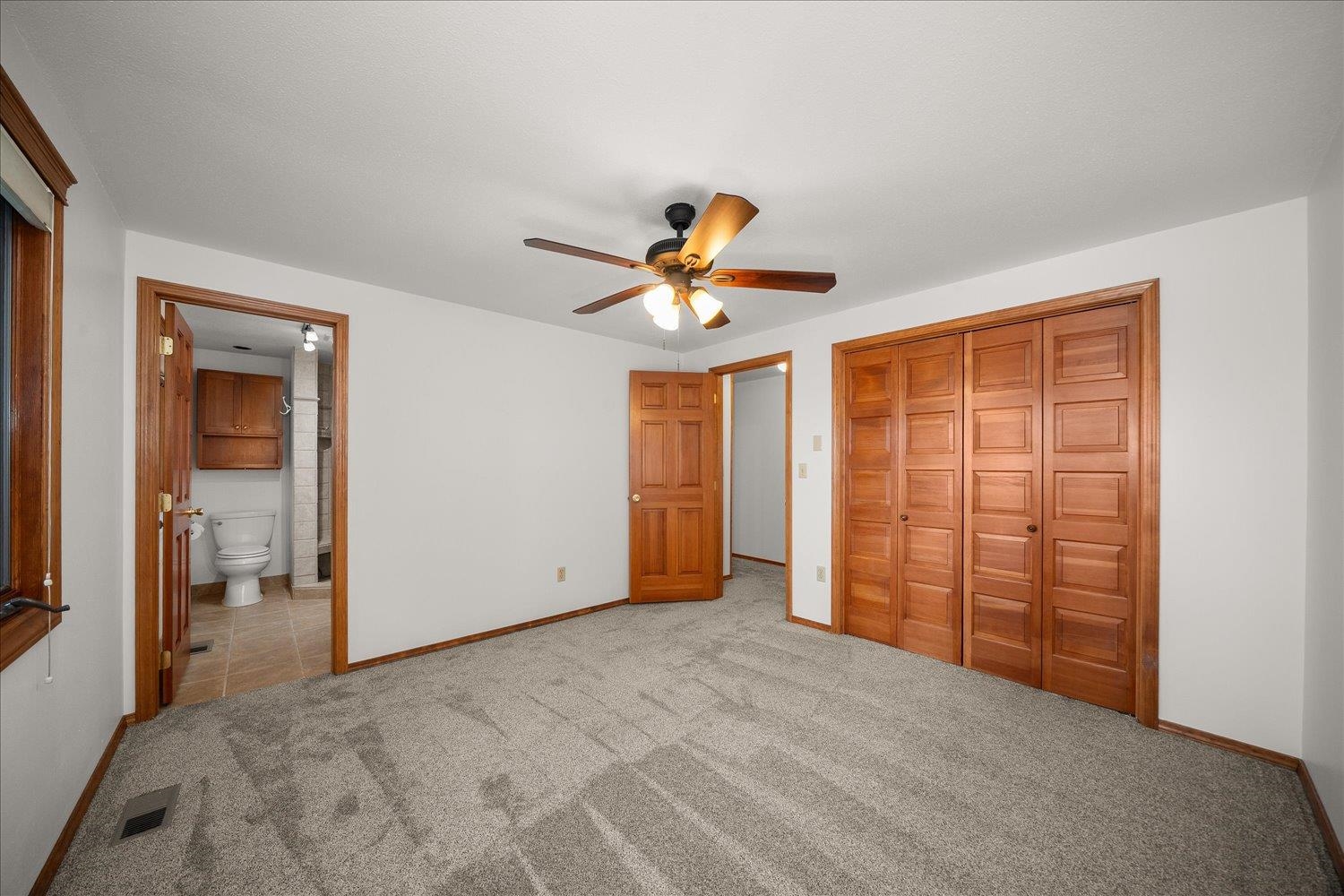 12504 North Fairview Road Mead, WA 99021 - Photo 10 of 44 Gallery Image 10