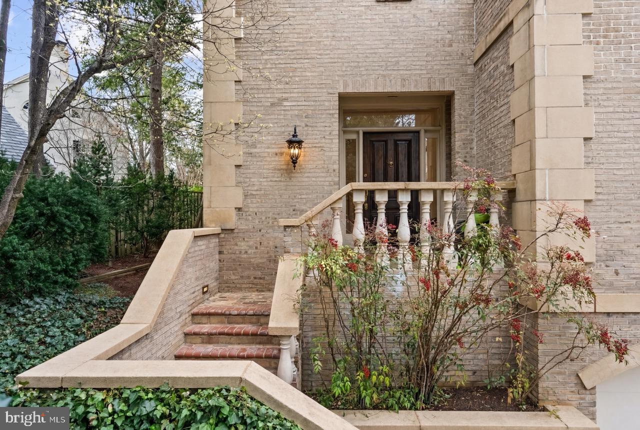 4613 Charleston Terrace Northwest Washington, DC 20007 - Photo 2 of 114 Front Entrance