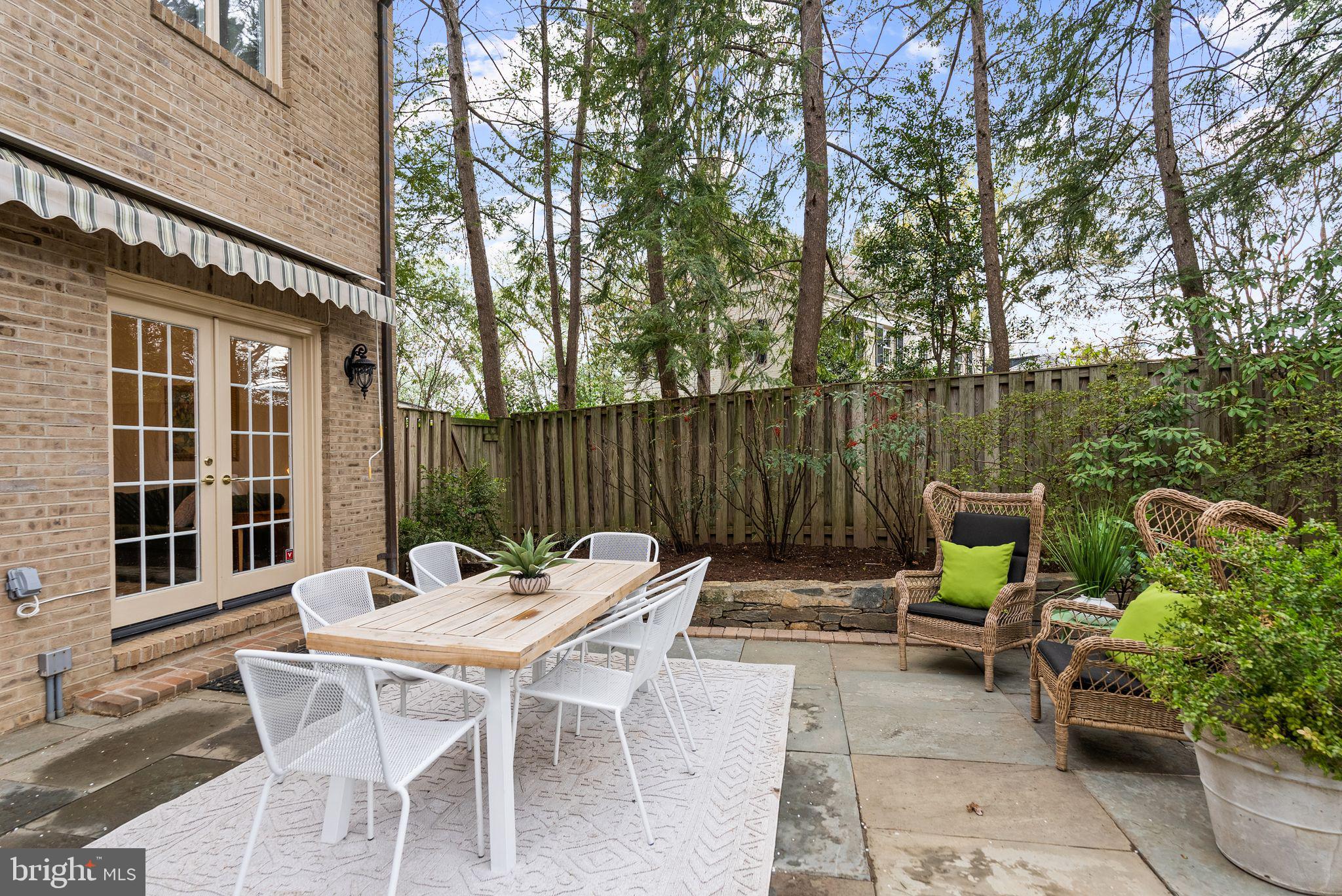 4613 Charleston Terrace Northwest Washington, DC 20007 - Photo 84 of 114 Back Yard Dining