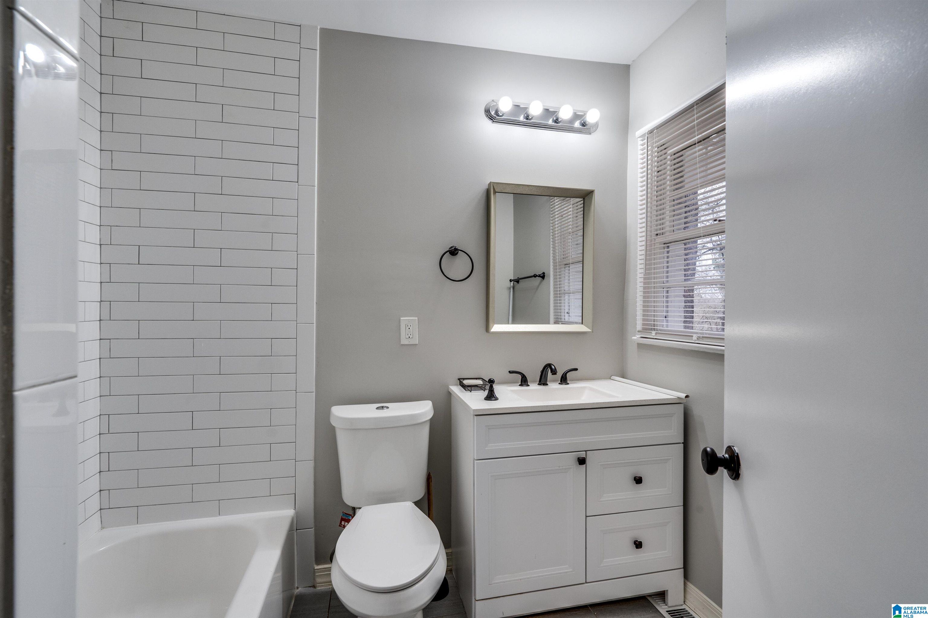 225 Walker Road Birmingham, AL 35214 - Photo 16 of 28