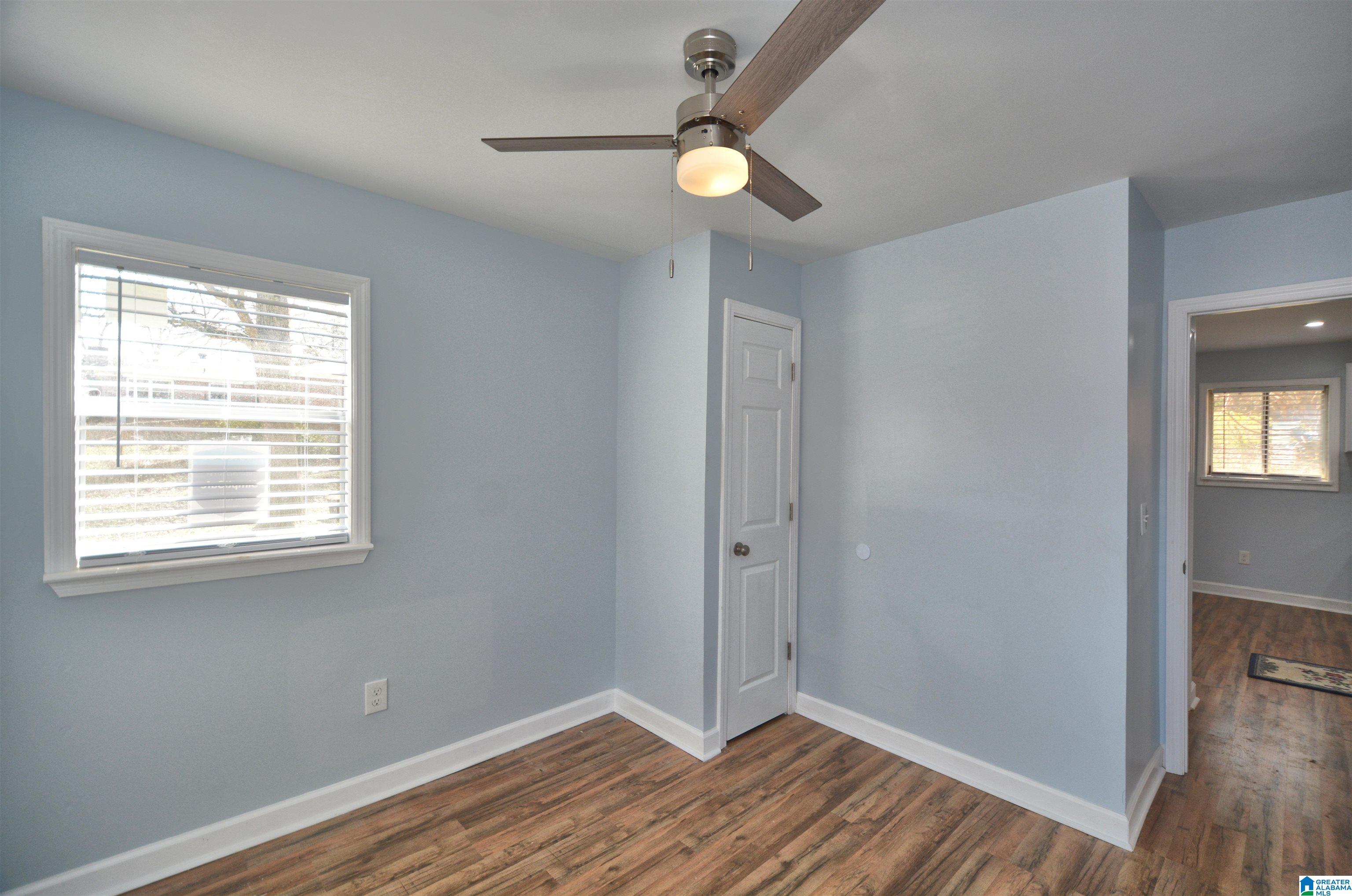 325 16th Avenue Southwest Birmingham, AL 35211 - Photo 22 of 34