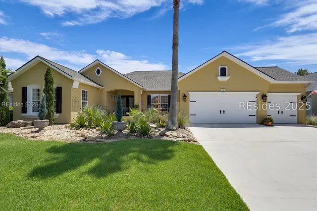 $769,000 | 15 Baldwin Lane, Bluffton, SC 29909