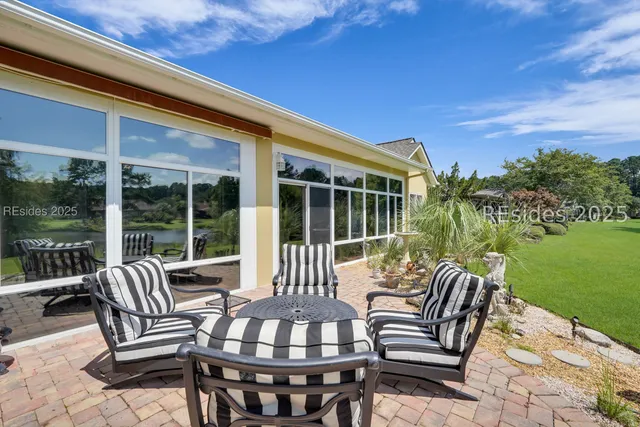 $769,000 | 15 Baldwin Lane, Bluffton, SC 29909