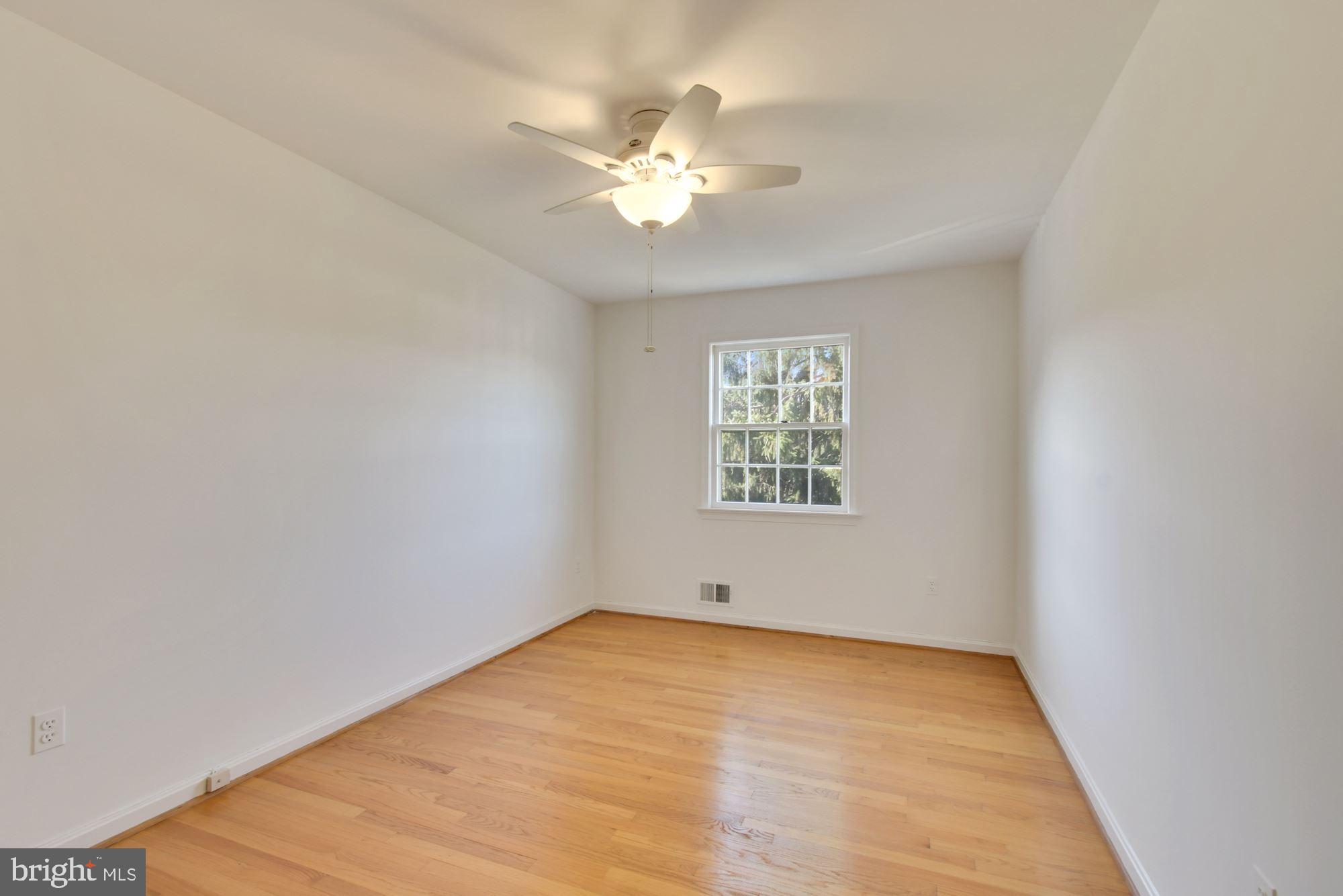 6719 Baron Road McLean, VA 22101 - Photo 14 of 26 Bedroom 2