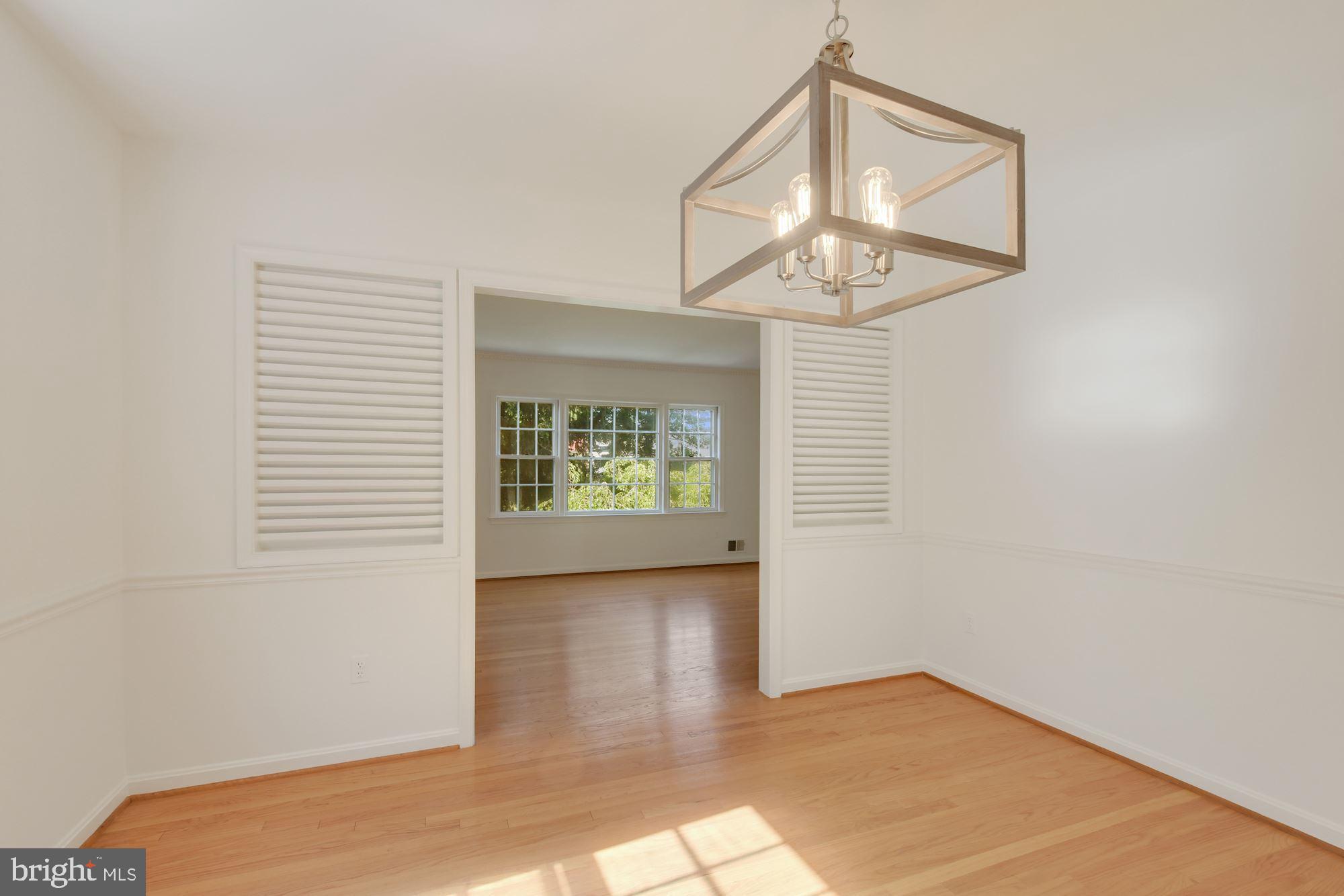 6719 Baron Road McLean, VA 22101 - Photo 6 of 26 Dining Room