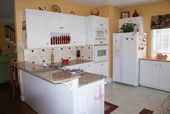 145 River Road North Covington, VA 24426 - Photo 14 of 20 Kitchen