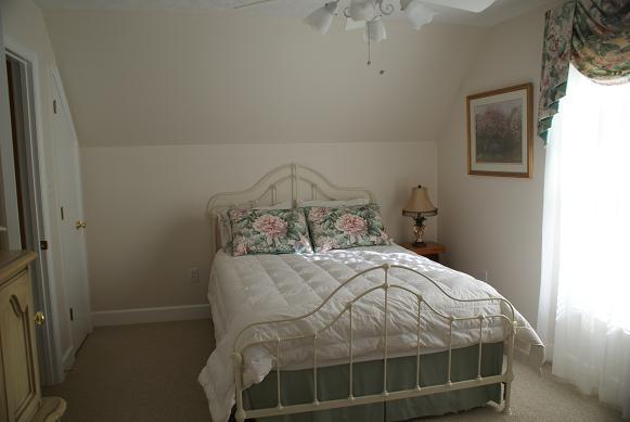 145 River Road North Covington, VA 24426 - Photo 5 of 20 Bedroom