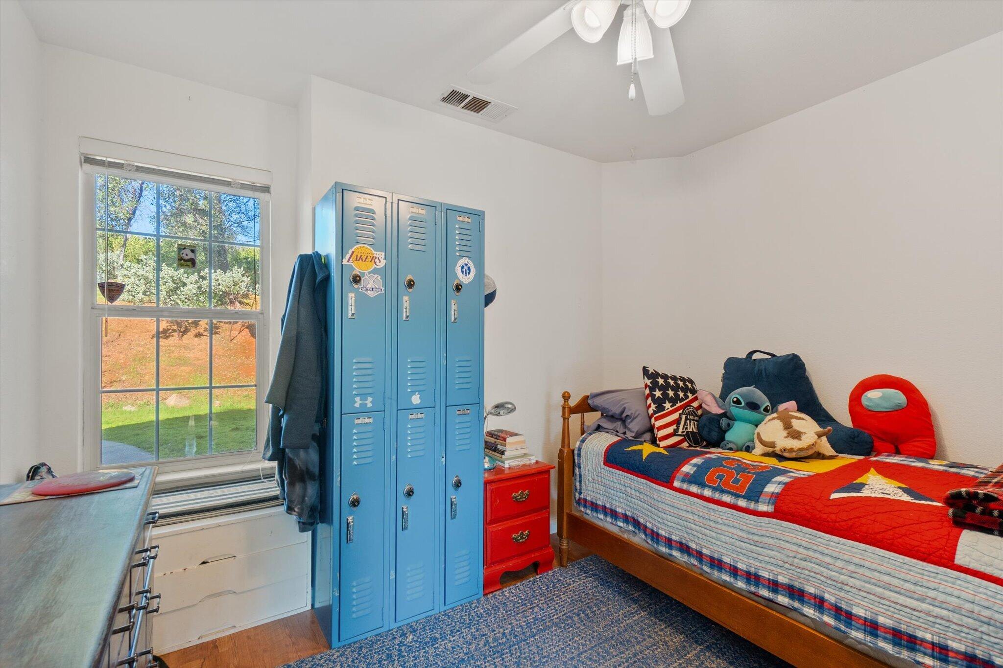 10067 Tilton Mine Road Redding, CA 96001 - Photo 19 of 62 30-BiggerFlow Real Estate Media-27