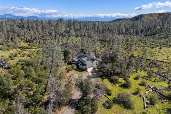 $519,000 | 10067 Tilton Mine Road, Redding, CA 96001