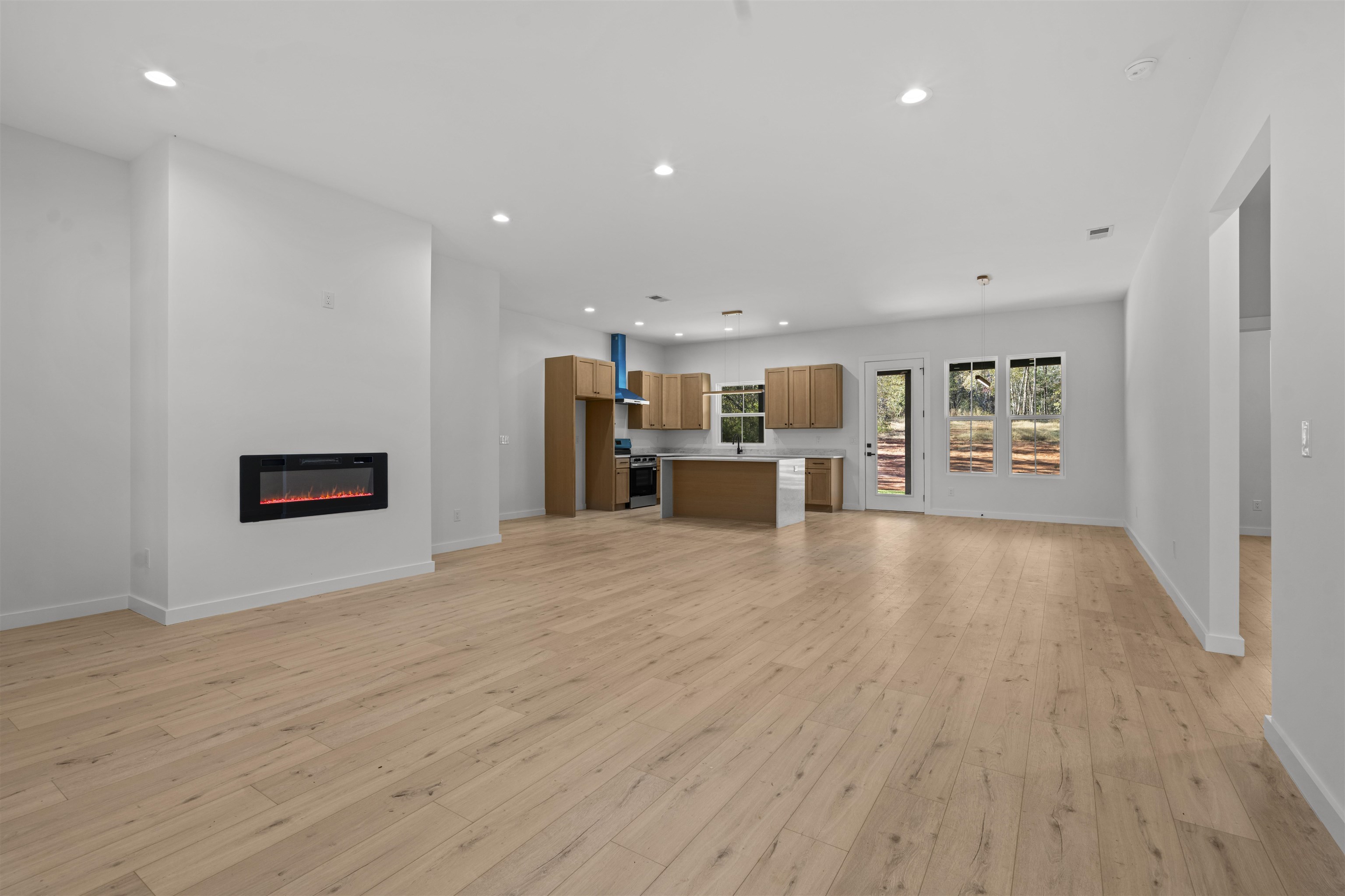 1356 Old Canaan Road Spartanburg, SC 29306 - Photo 2 of 23