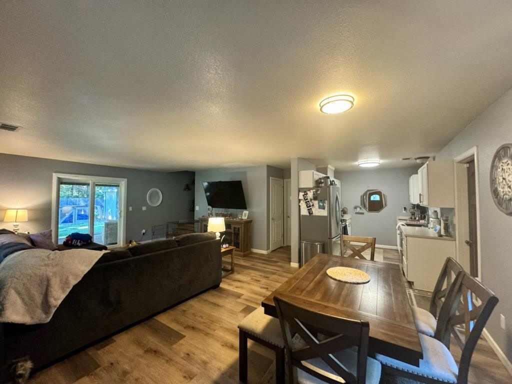 488 Addison Lane Cave Junction, OR 97523 - Photo 7 of 22 488 42