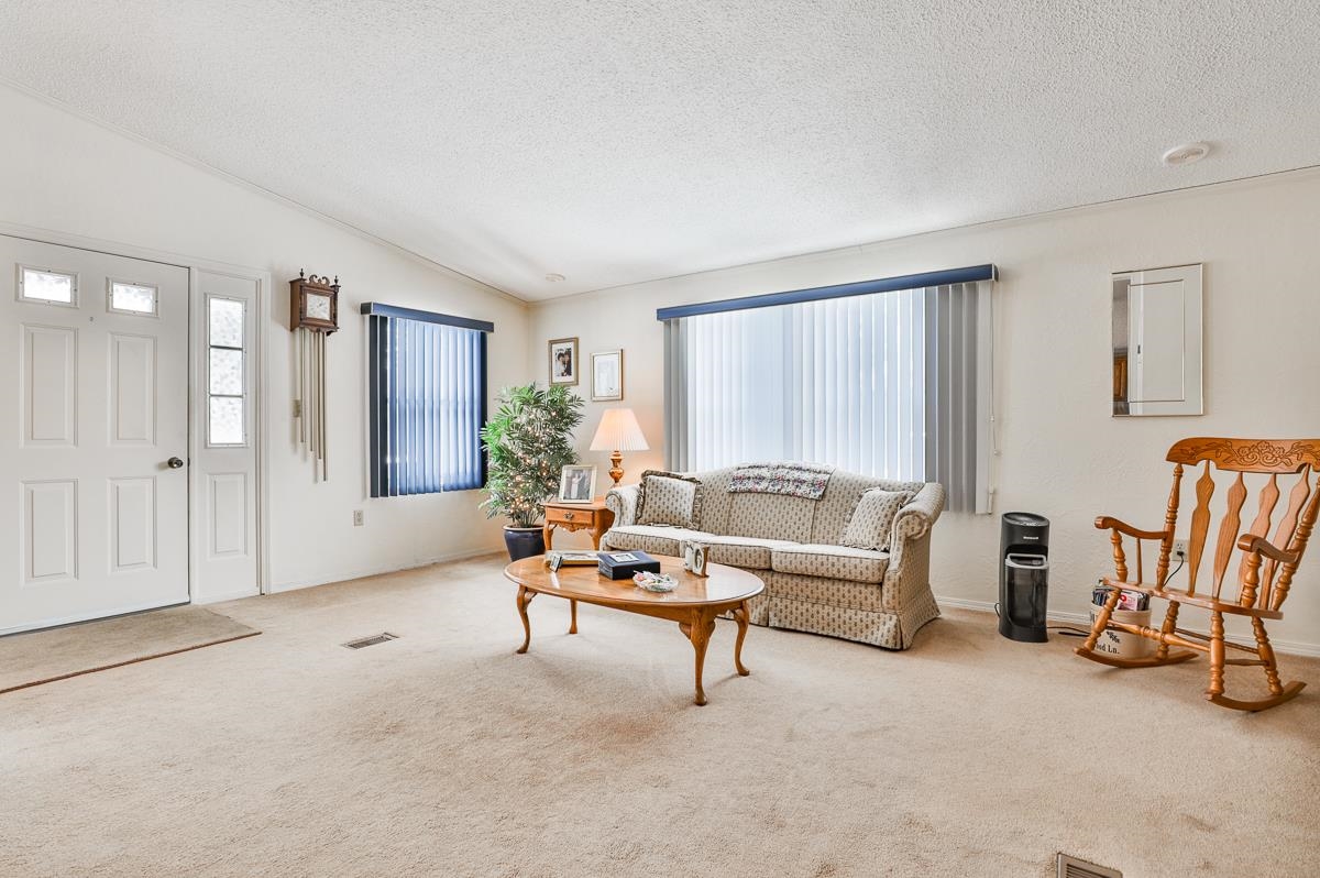 2 Buttonwood Lane Merrimack, NH 03054 - Photo 6 of 28