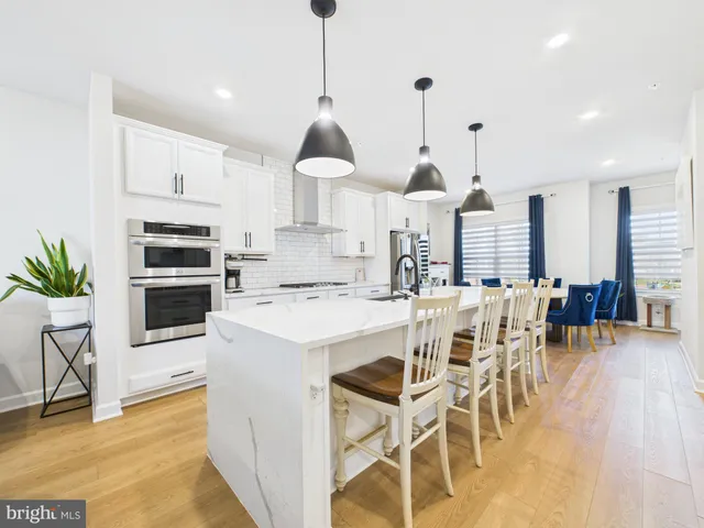 $1,199,000 | 3711 Mayors Way, Fairfax, VA 22030