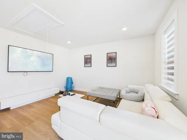 $1,199,000 | 3711 Mayors Way, Fairfax, VA 22030