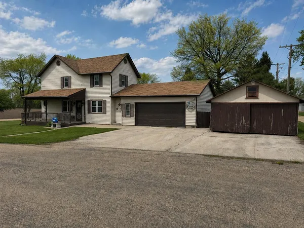 $120,000 | 317 South Walnut Street, Shannon, IL 61078