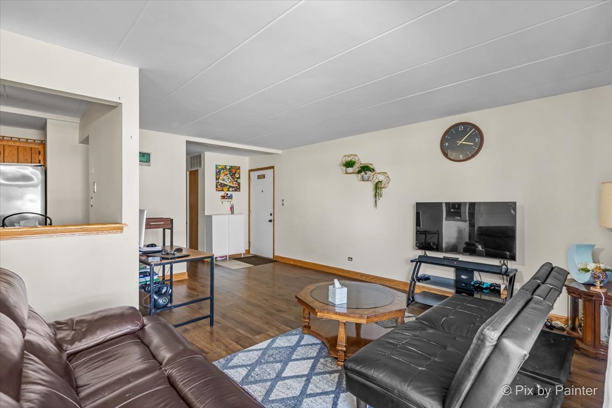 9800 Sayre Avenue, Unit 1C Chicago Ridge, IL 60415 - Photo 2 of 28