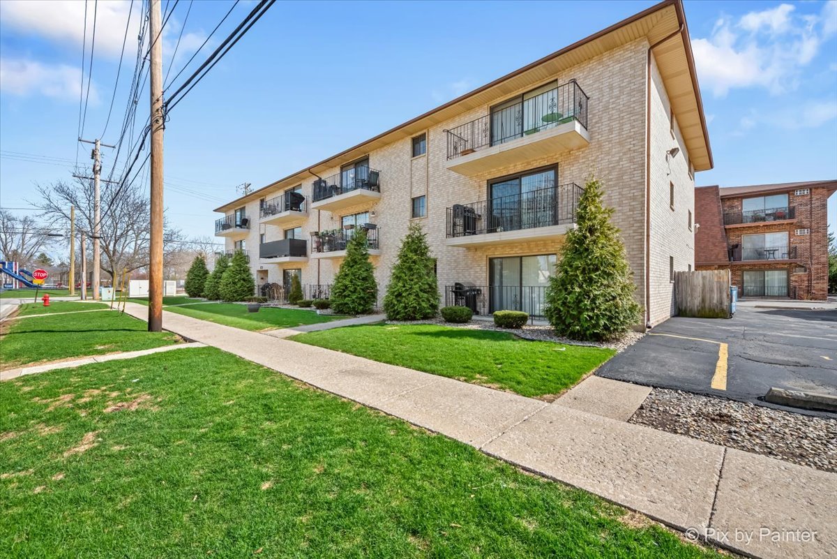 9800 Sayre Avenue, Unit 1C Chicago Ridge, IL 60415 - Photo 23 of 28