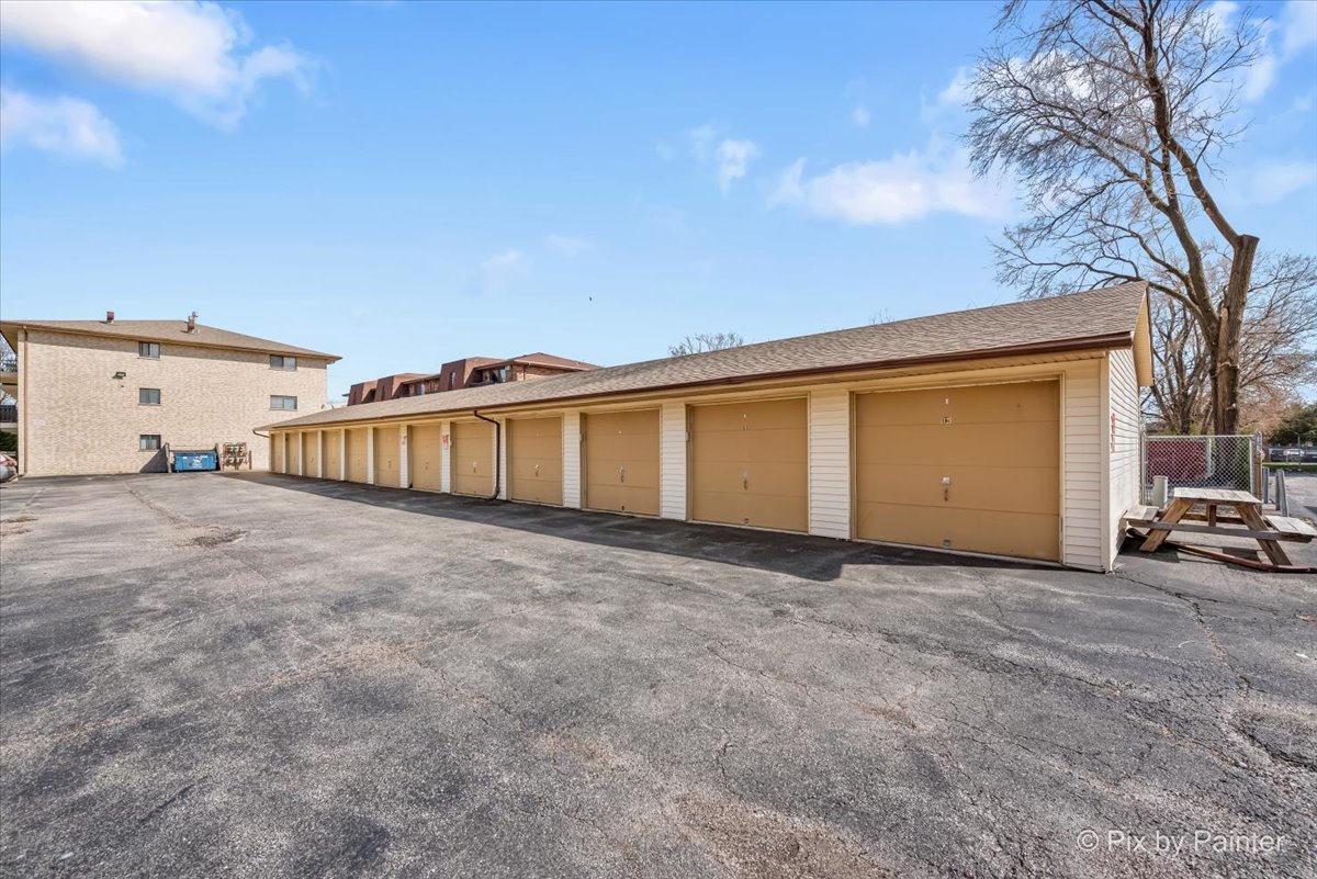 9800 Sayre Avenue, Unit 1C Chicago Ridge, IL 60415 - Photo 25 of 28