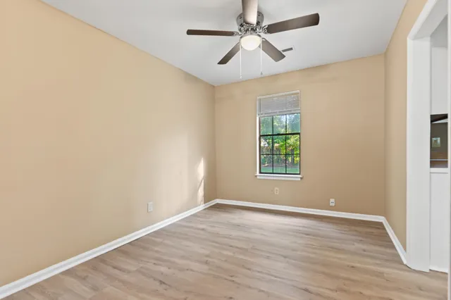 $1,695 | 260 Dorchester Manor Boulevard, North Charleston, SC 29420