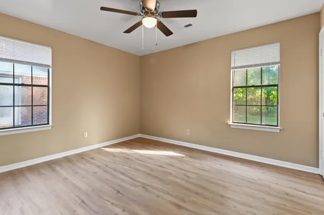 $1,695 | 260 Dorchester Manor Boulevard, North Charleston, SC 29420