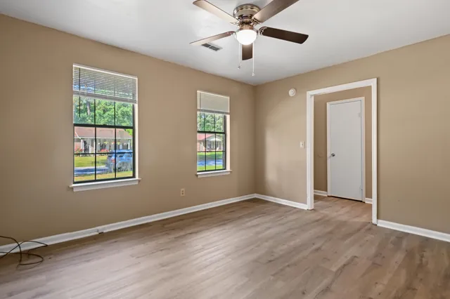 $1,695 | 260 Dorchester Manor Boulevard, North Charleston, SC 29420