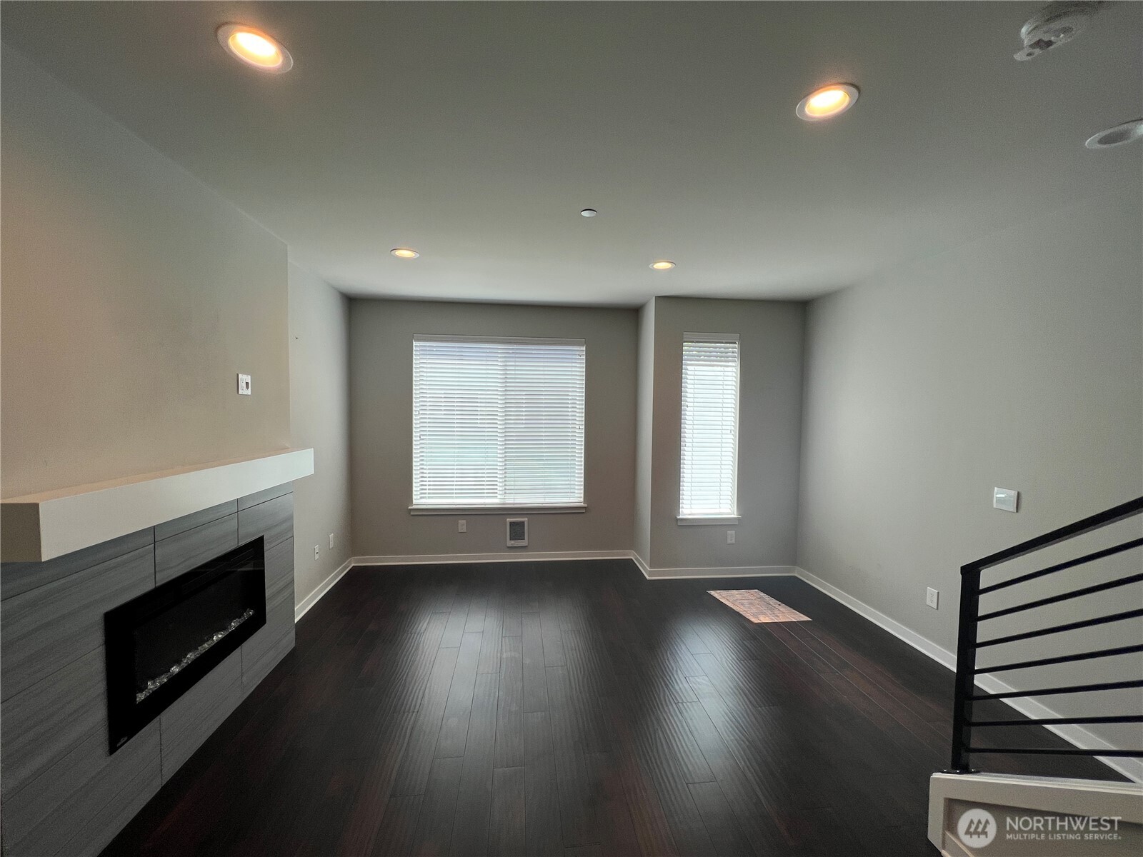 14913 48th Avenue West, Unit C3 Edmonds, WA 98026 - Photo 7 of 12