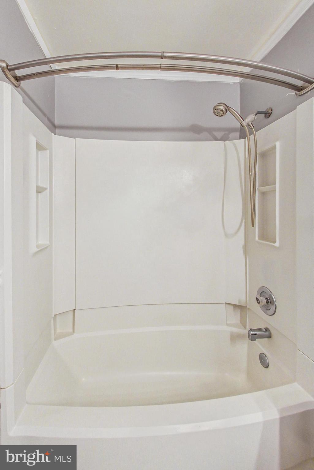 3445 Williamsburg Drive Waldorf, MD 20601 - Photo 42 of 49 Upstairs Hall Bathroom