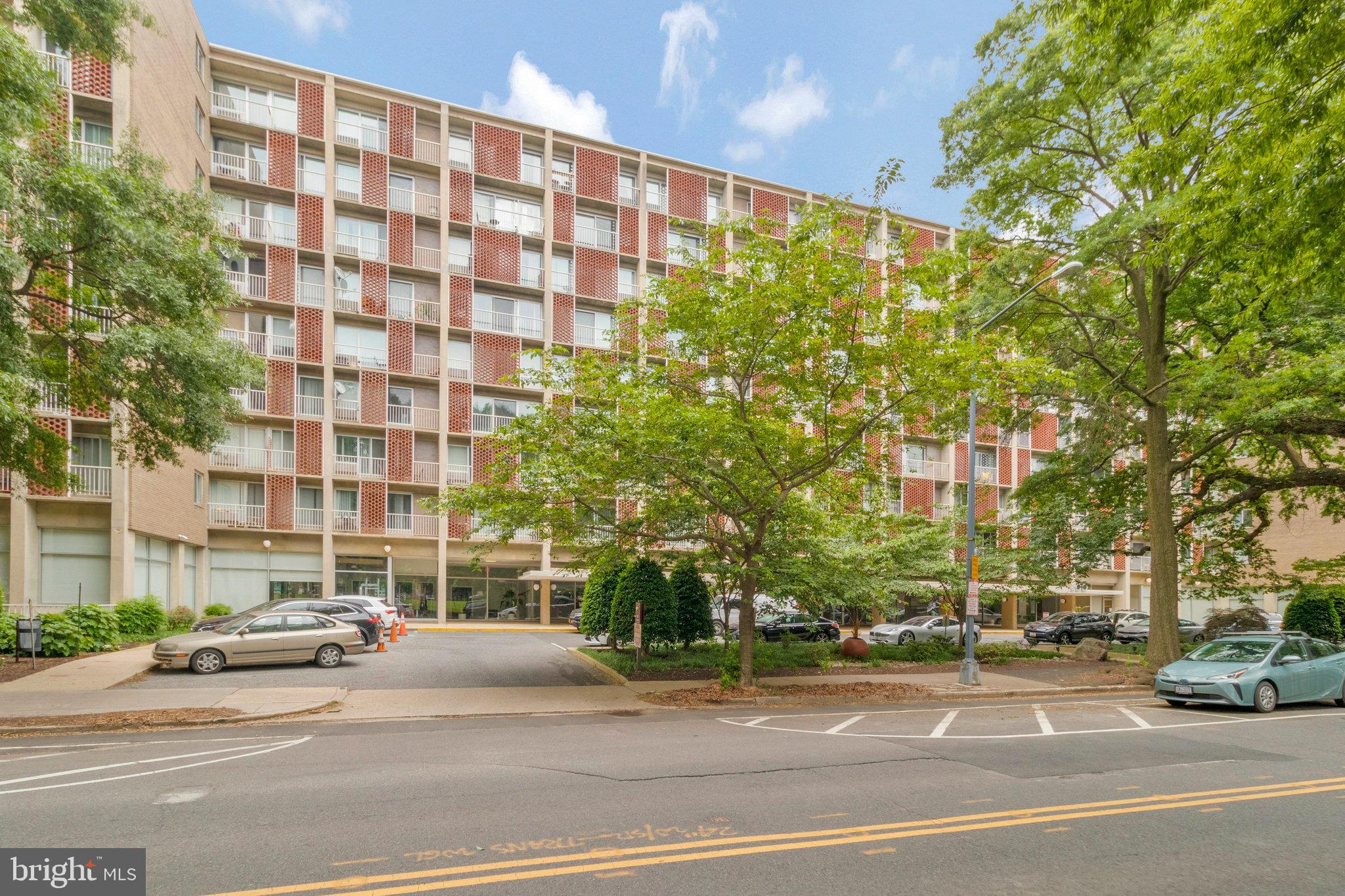 800 4th Street Southwest, Unit S721 Washington, DC 20024 - Photo 5 of 39 a view of a building and a street