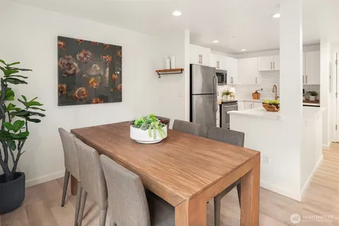 $499,880 | 3661 Phinney Avenue North, Unit 109, Seattle, WA 98103