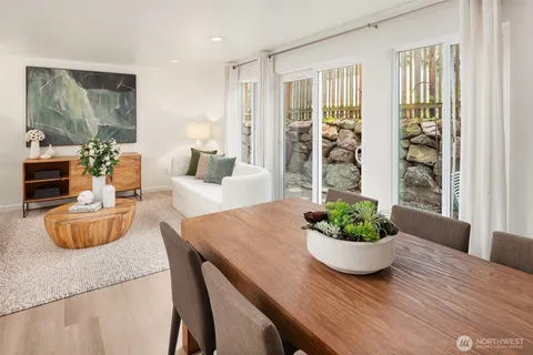 $499,880 | 3661 Phinney Avenue North, Unit 109, Seattle, WA 98103