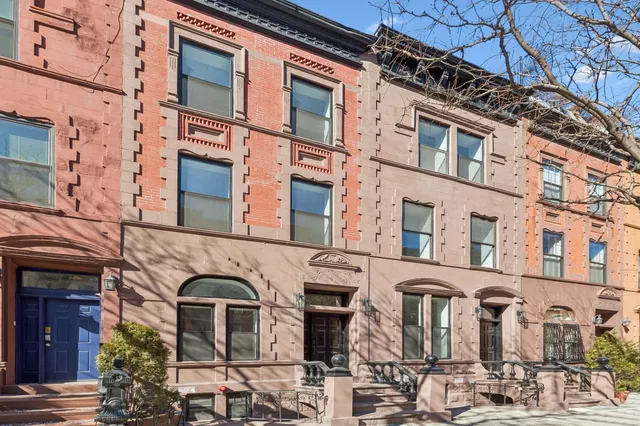 $3,350,000 | 389 Manhattan Avenue | Harlem