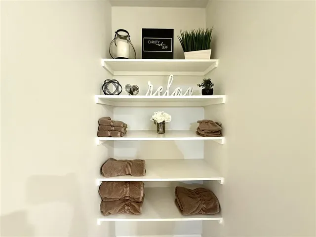 $275,000 | 840 Gold Finch Way, Lake Charles, LA 70611