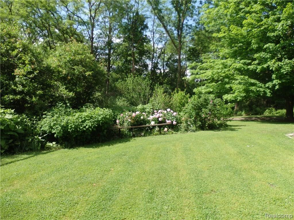 9380 Merrill Road Whitmore Lake, MI 48189 - Photo 44 of 68 P6061809.JPG