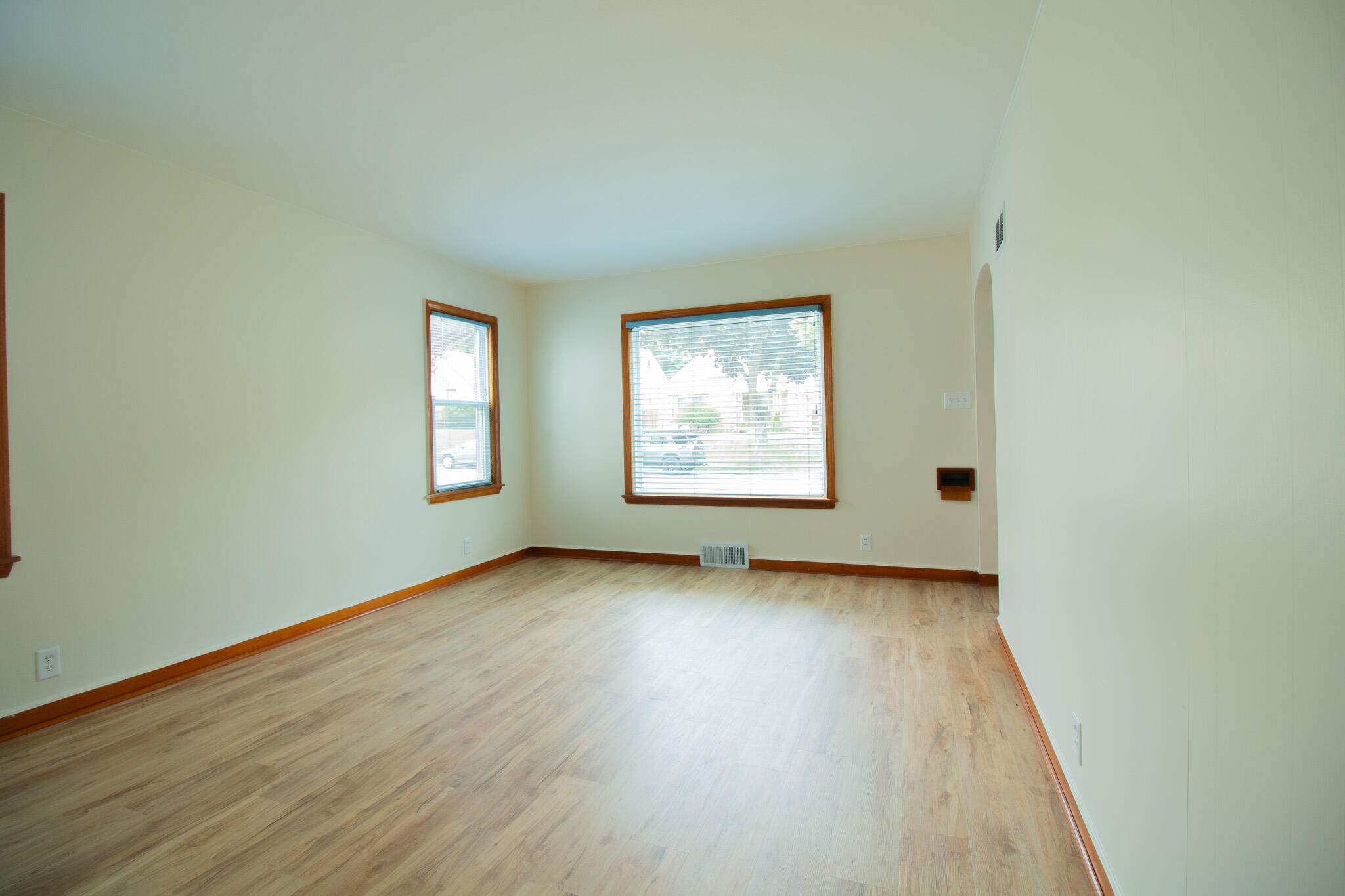 2924 South 46th Street Milwaukee, WI 53219 - Photo 6 of 22 IMG_2456